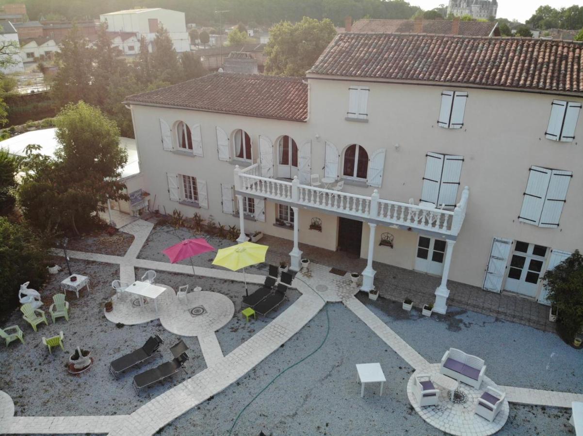 Le Clos Des Cedres B&B La Rochefoucauld Luaran gambar