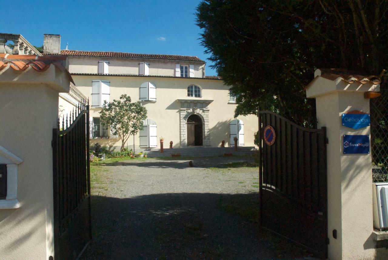 Le Clos Des Cedres B&B La Rochefoucauld Luaran gambar