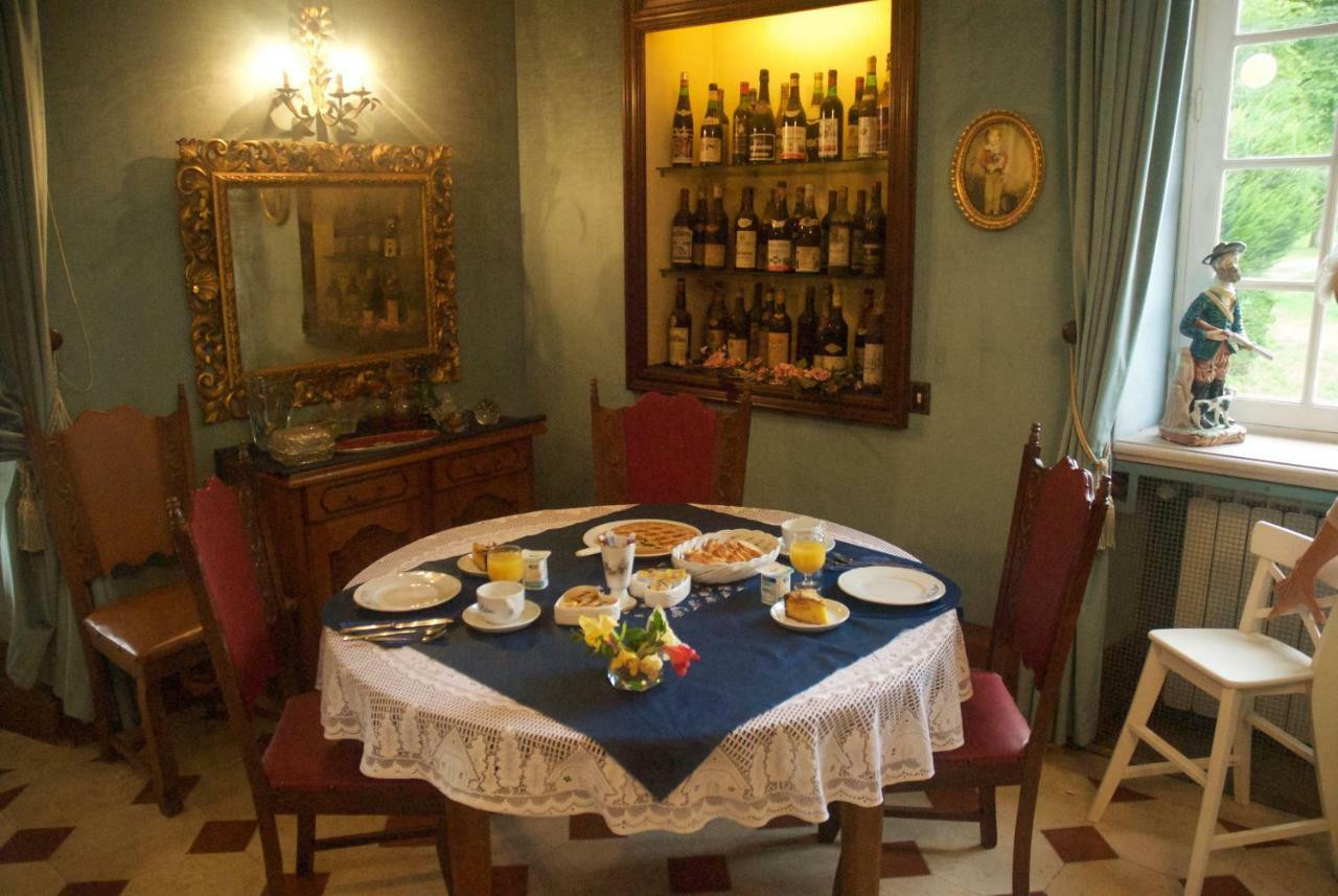 Le Clos Des Cedres B&B La Rochefoucauld Luaran gambar