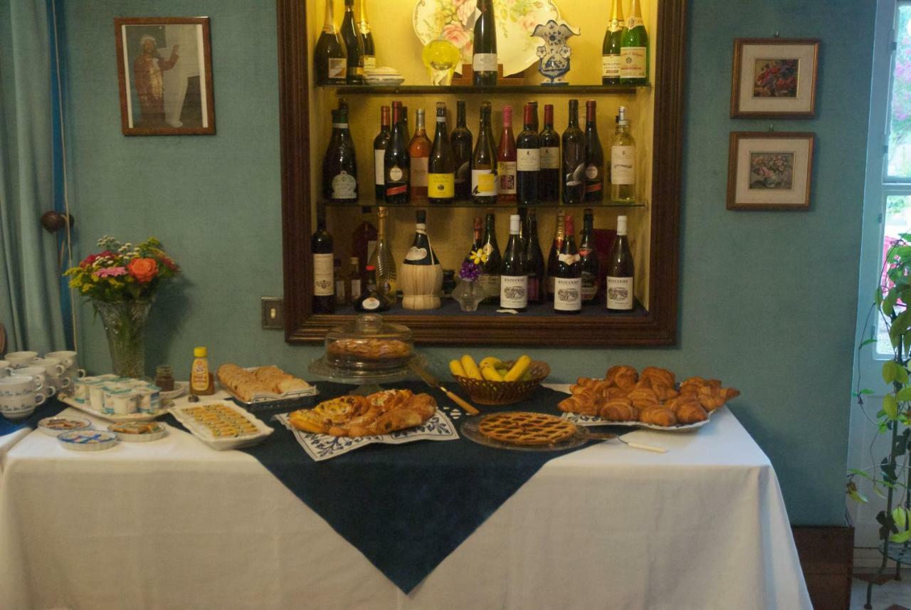 Le Clos Des Cedres B&B La Rochefoucauld Luaran gambar