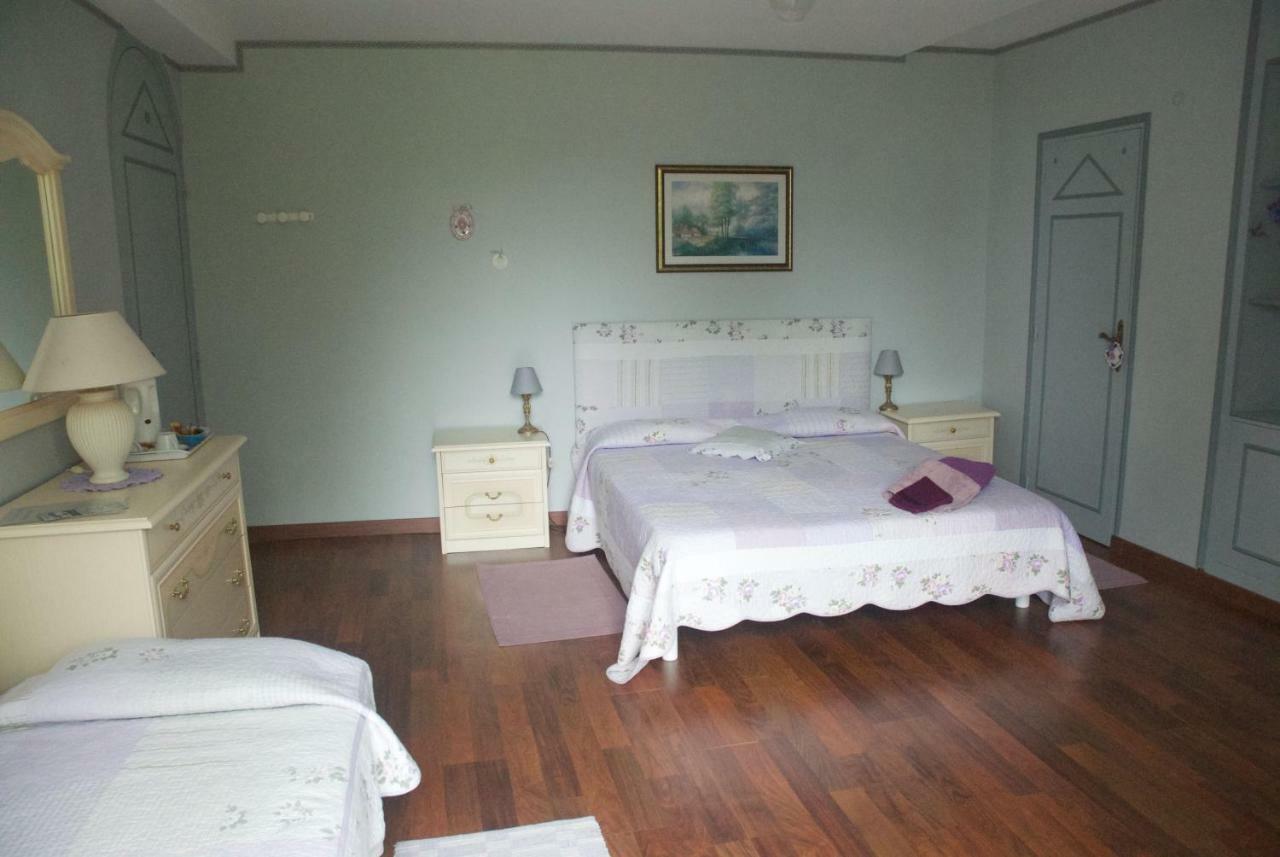 Le Clos Des Cedres B&B La Rochefoucauld Luaran gambar